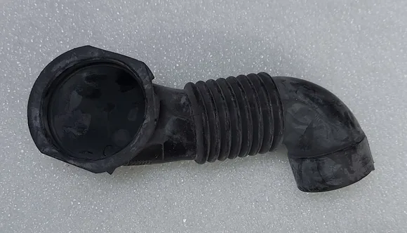 צינור דוד סבוניה למכונות כביסה סימנס XL540, XL860, A10-16 ועוד, בוש 2050 ,WAA12615 ,2060 ,WAT24460IL ,WFL187TR, WFO2061 ועוד , קונסטרוקטה ELECTRONIC 600S ועד דגמים ,5500000169 מקט 004208