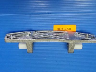 ציר דלת למכונות כביסה קונסטרוקטה CWF10Q40IL/01 ,CWF10K20 בוש WAK20260,WAK24260, WAT24460IL ועוד, סימנס WM12K260 ועוד מספר על הציר 9000686909 מקט 012096