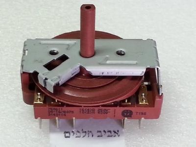 בורר, סלקטור תוכניות4+1 מצבים לתנורי אפיה TKA מספר דגמים, מספר סידורי על הבורר 750611,  3140114, לבורר יש 6+5 מגעים מקט 011575