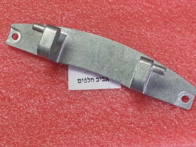 ציר דלת למכונות כביסה בוש WVH2840 ועוד דגמים, מספר מאחורי הציר 9000331928 , 366553 מקט 012157