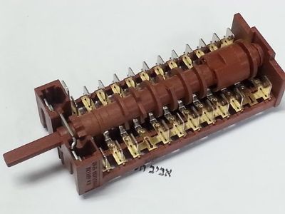 בורר תוכניות 9 מצבים לתנורי אפיה להקוצ'ינה ותנורים אחרים, מס סידורי על הבורר 801200 מקט 013084