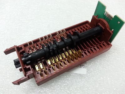 בורר תוכניות עם כרטיס לתנורי אפיה בוש HBN730551 ועוד דגמים, מספר על הבורר 9000162163,  50118/4 מקט 010200