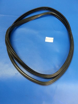 אטם דלת לתנורי סאוטר SFE701,SFE2010, SFE700, SFE910XI1, SFE701BI3 , SFE801XI2 ועוד , דידיטריש DOC410XJ DOE710XJ5,DOE705XI ,EF6JDD633 ועוד, מקט 008468