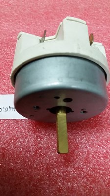 קוצב זמן 4 מגעים 60דקות עם פעמון, מקט 009358