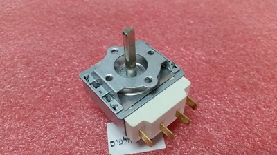 טיימר 120דקות 4 מגעים עם צלצול לתנורי אפיה לופרה, סאוטר, רוזייר ועוד , מקט 006904A