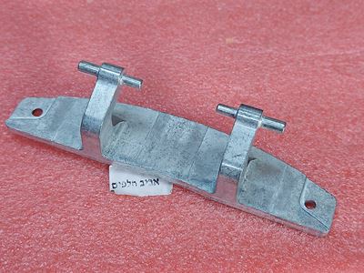 ציר דלת למכונת כביסה בוש WGG256MMSN, WGG256MMSN/07 ועוד דגמים, מספר על הציר 60100002131715 מקט 015144