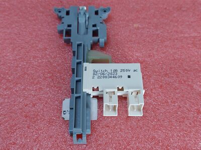 מפסק דלת למדיחי כלים טקה וסמג 2200344609 מקט 014803