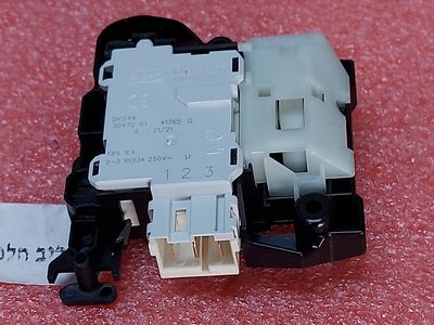 מפסק דלת למכונות כביסה בקו 2849660600 מקט 001957