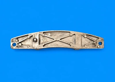 ציר דלת למכונת כביסה קונסטרוקטה CWF10Q40IL/01 ,CWF10K20 בוש WAK20260,WAK24260, WAT24460IL ועוד, סימ